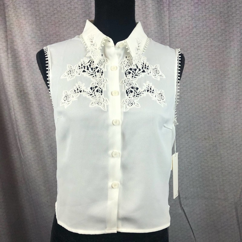 Line & Dot Floral Crochet Button Down Blouse M NWT